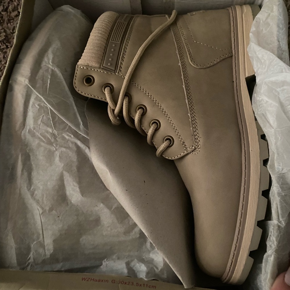 Women Tan Boots